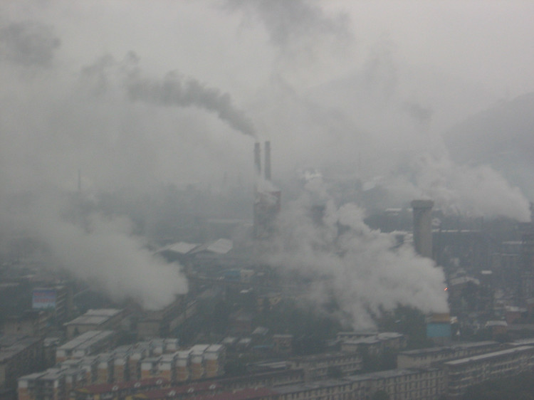 重度污染下的城市 重度污染下的城市